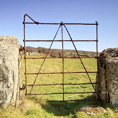 Pennard * Tuckingmill